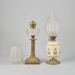 649872 Paraffin lamps